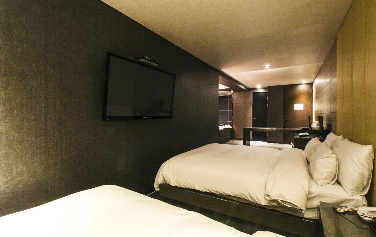 Haeundae Yeoubi Hotel Busan Exterior photo