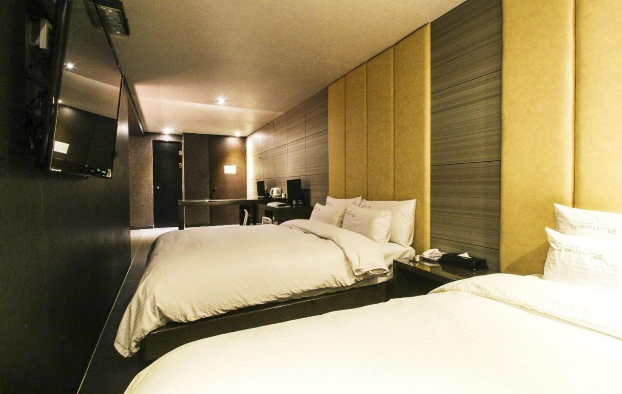 Haeundae Yeoubi Hotel Busan Exterior photo